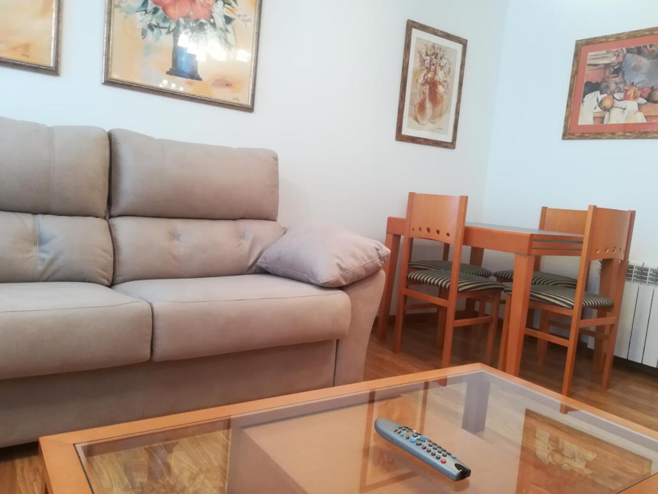 Apartamento "Paseo Del Sauco" Ezcaray Luaran gambar