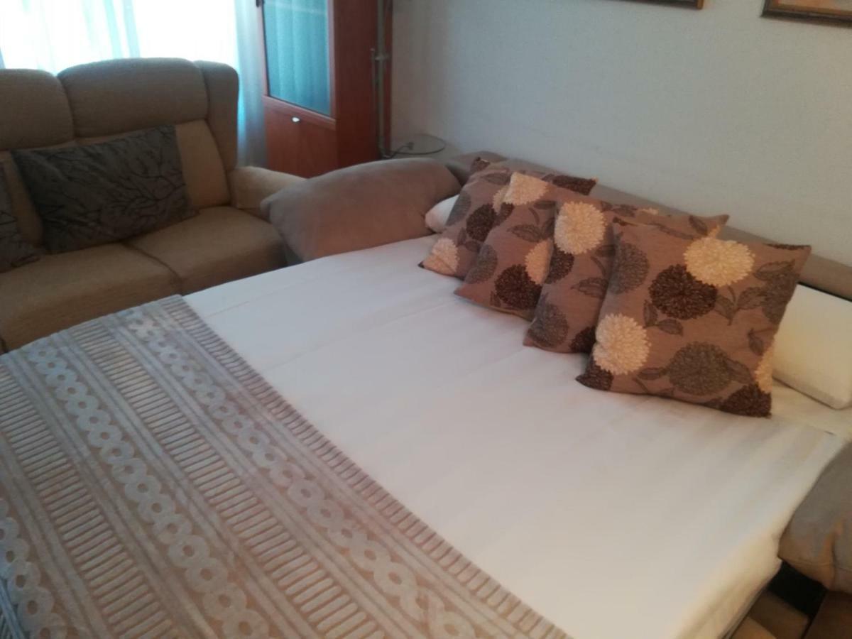 Apartamento "Paseo Del Sauco" Ezcaray Luaran gambar